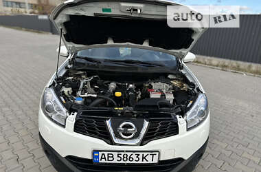 Позашляховик / Кросовер Nissan Qashqai+2 2011 в Вінниці