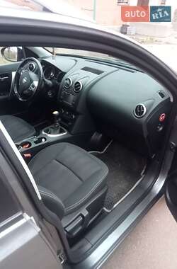 Внедорожник / Кроссовер Nissan Qashqai+2 2012 в 
