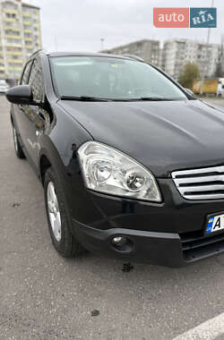 Nissan Qashqai+2 2009