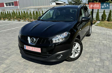 Внедорожник / Кроссовер Nissan Qashqai+2 2011 в Луцке