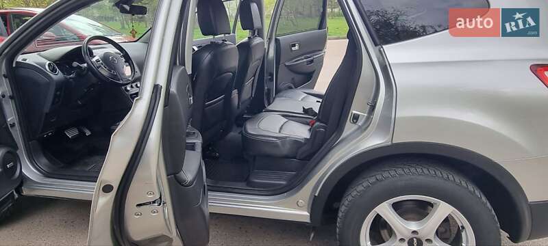Внедорожник / Кроссовер Nissan Qashqai+2 2012 в Ровно