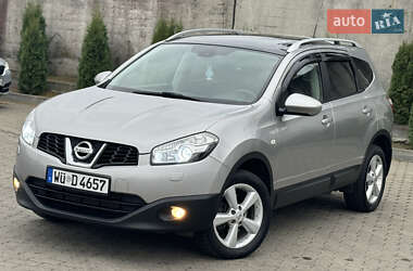 Внедорожник / Кроссовер Nissan Qashqai+2 2011 в Сарнах