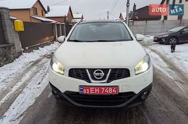 Nissan Qashqai+2 2011