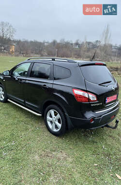 Внедорожник / Кроссовер Nissan Qashqai+2 2013 в Умани