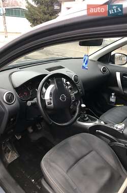 Позашляховик / Кросовер Nissan Qashqai+2 2010 в Полтаві