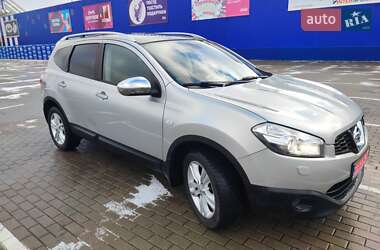 Позашляховик / Кросовер Nissan Qashqai+2 2011 в Нововолинську