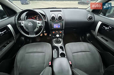 Позашляховик / Кросовер Nissan Qashqai+2 2010 в Луцьку