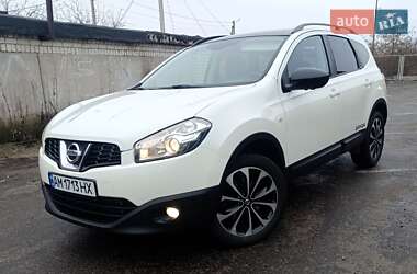 Позашляховик / Кросовер Nissan Qashqai+2 2013 в Житомирі