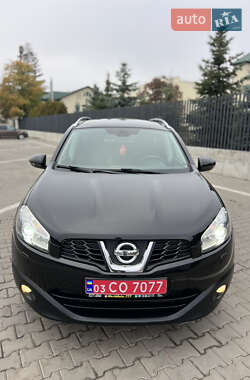 Позашляховик / Кросовер Nissan Qashqai+2 2013 в Луцьку