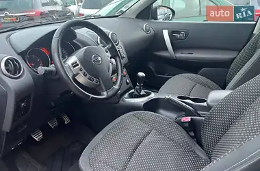 Nissan Qashqai+2 2009