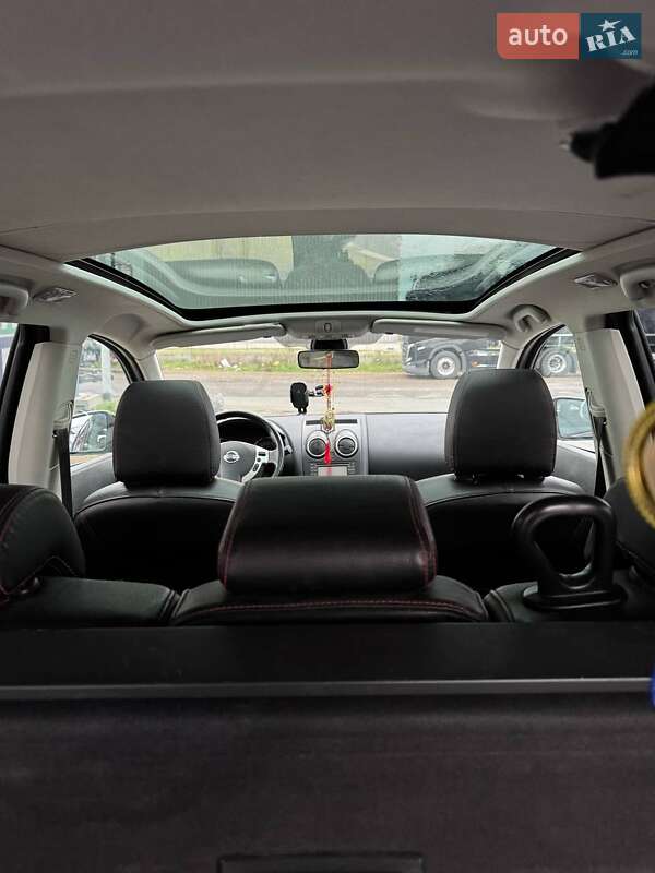 Внедорожник / Кроссовер Nissan Qashqai+2 2012 в Долине