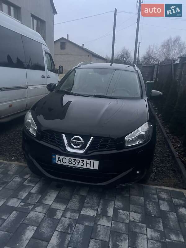 Внедорожник / Кроссовер Nissan Qashqai+2 2011 в Луцке