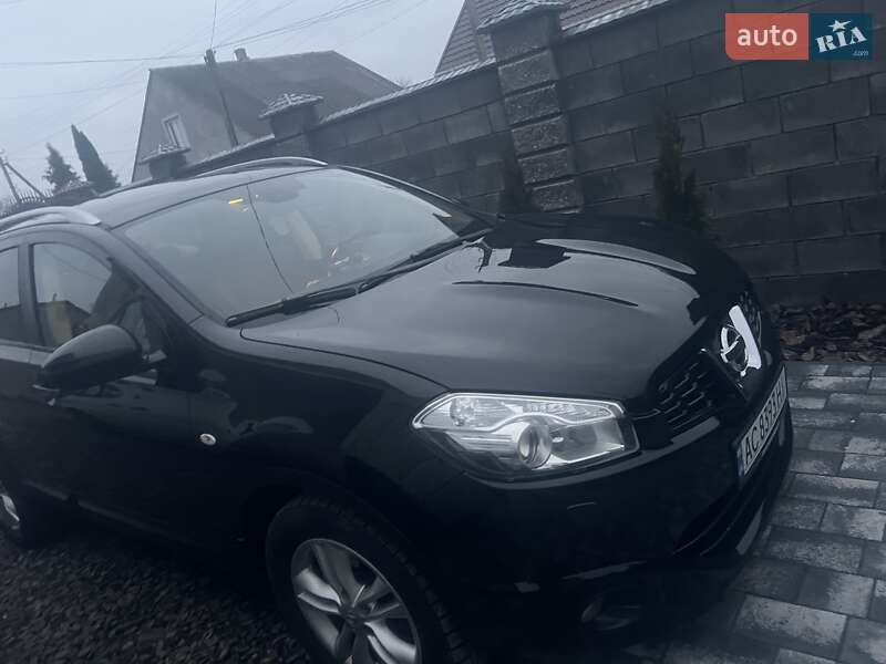 Внедорожник / Кроссовер Nissan Qashqai+2 2011 в Луцке