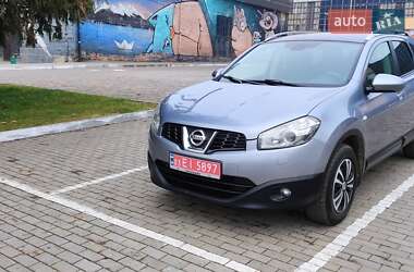 Nissan Qashqai+2 2011