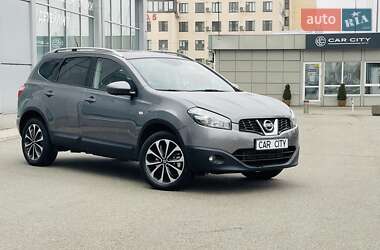 Позашляховик / Кросовер Nissan Qashqai+2 2012 в Києві