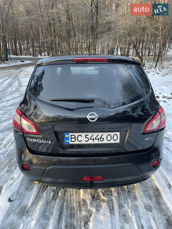 Внедорожник / Кроссовер Nissan Qashqai+2 2012 в Великих Мостах