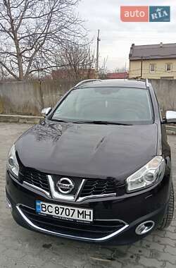 Позашляховик / Кросовер Nissan Qashqai+2 2012 в Львові