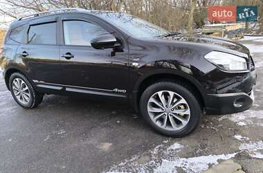 Позашляховик / Кросовер Nissan Qashqai+2 2012 в Чернівцях