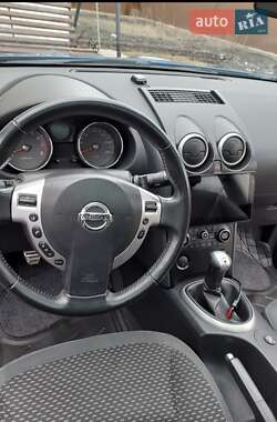 Внедорожник / Кроссовер Nissan Qashqai+2 2009 в 