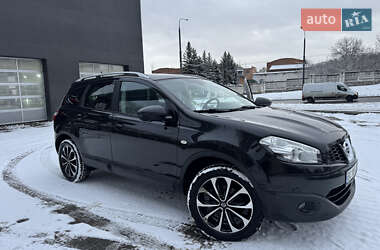 Позашляховик / Кросовер Nissan Qashqai+2 2012 в Львові