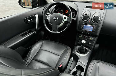 Внедорожник / Кроссовер Nissan Qashqai+2 2009 в Луцке