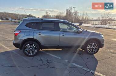 Позашляховик / Кросовер Nissan Qashqai+2 2012 в Умані