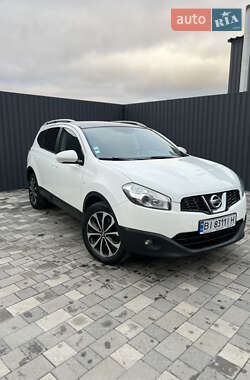 Позашляховик / Кросовер Nissan Qashqai+2 2012 в Полтаві