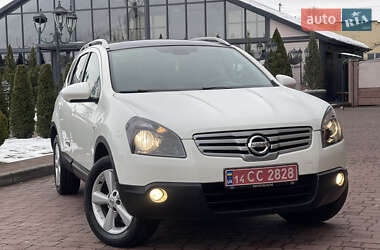 Позашляховик / Кросовер Nissan Qashqai+2 2009 в Стрию