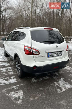 Позашляховик / Кросовер Nissan Qashqai+2 2012 в Києві