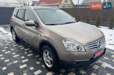 Внедорожник / Кроссовер Nissan Qashqai+2 2009 в 