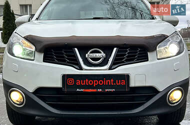 Nissan Qashqai+2 2011