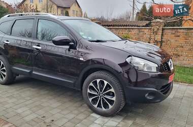 Позашляховик / Кросовер Nissan Qashqai+2 2012 в Луцьку