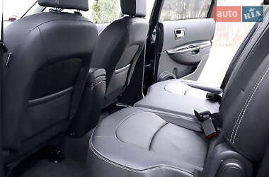 Внедорожник / Кроссовер Nissan Qashqai+2 2011 в 