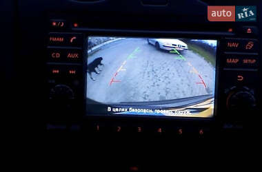 Внедорожник / Кроссовер Nissan Qashqai+2 2011 в 