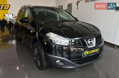 Внедорожник / Кроссовер Nissan Qashqai+2 2010 в Червонограде