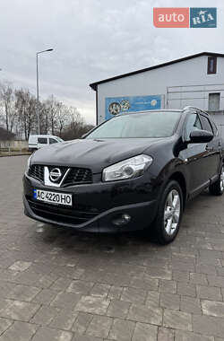 Внедорожник / Кроссовер Nissan Qashqai+2 2012 в Владимире