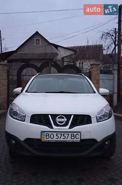 Позашляховик / Кросовер Nissan Qashqai+2 2012 в Кременці