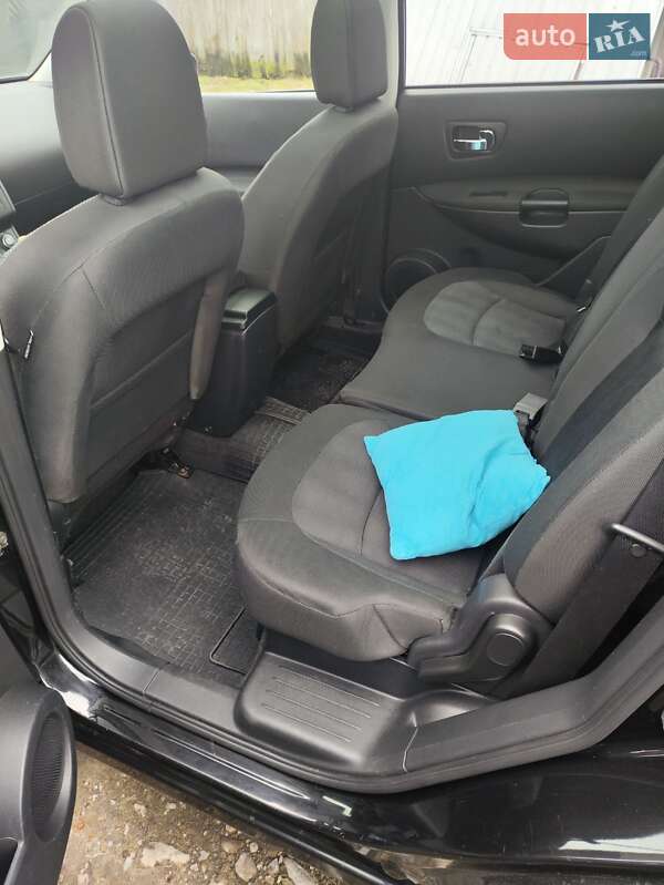 Внедорожник / Кроссовер Nissan Qashqai+2 2011 в Звягеле