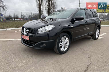 Nissan Qashqai+2 2011