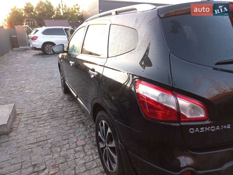 Внедорожник / Кроссовер Nissan Qashqai+2 2011 в Подольске
