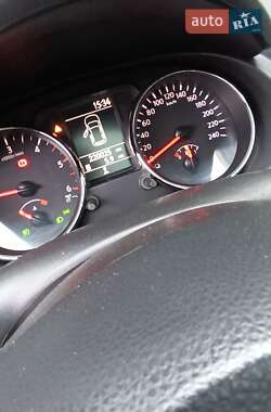 Позашляховик / Кросовер Nissan Qashqai+2 2011 в 