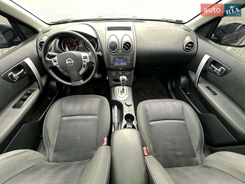 Позашляховик / Кросовер Nissan Qashqai+2 2013 в Івано-Франківську