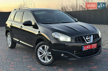 Nissan Qashqai+2 2011