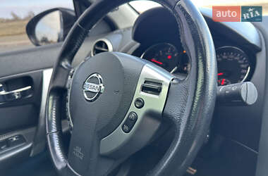 Позашляховик / Кросовер Nissan Qashqai+2 2011 в Умані