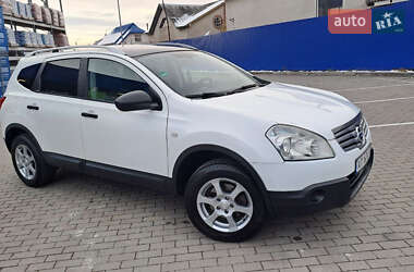 Внедорожник / Кроссовер Nissan Qashqai+2 2009 в Калуше