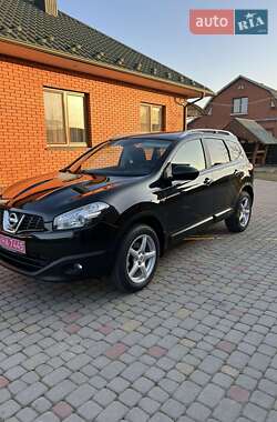 Позашляховик / Кросовер Nissan Qashqai+2 2011 в Ковелі