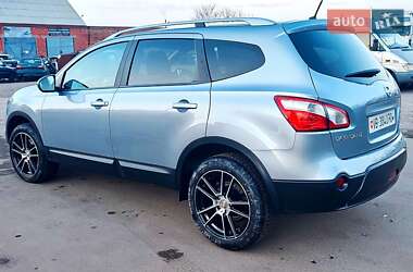 Позашляховик / Кросовер Nissan Qashqai+2 2010 в Золотоноші