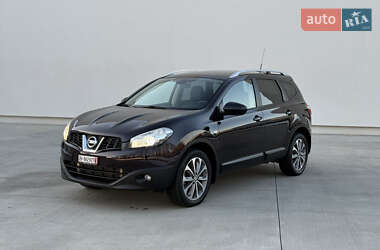 Nissan Qashqai+2 2012