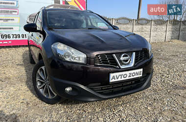 Nissan Qashqai+2 2011