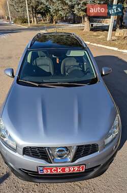 Позашляховик / Кросовер Nissan Qashqai+2 2011 в Луцьку